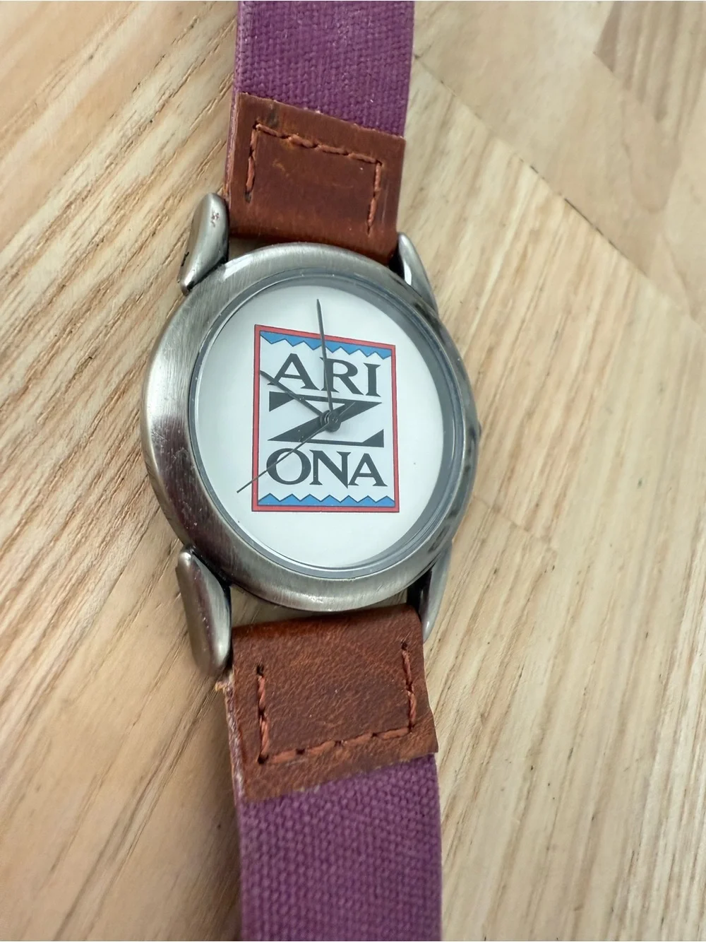 Vintage Arizona ladies southwestern style purple strap watch NEW BATTERY